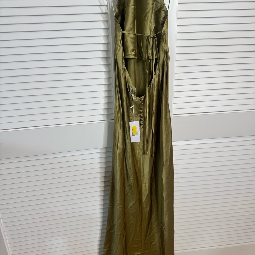 NWT Reformation Jeany Silk Dress in Olive Oil - Picture 6 of 9